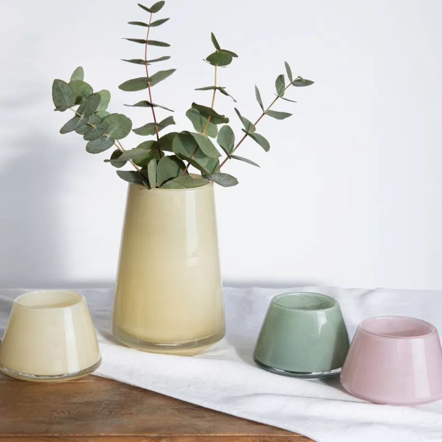 DUGG VASE 20 CM HVIT