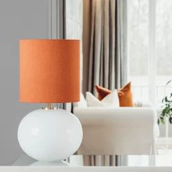 SENJA Bordlampe Hvit 30*30 Hvit skjerm