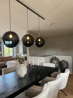 TAKLAMPE 4014 RØKGRÅ